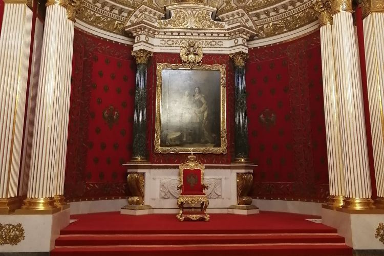 Тур «Шедевры Петербурга и Петергофа», 4 дня